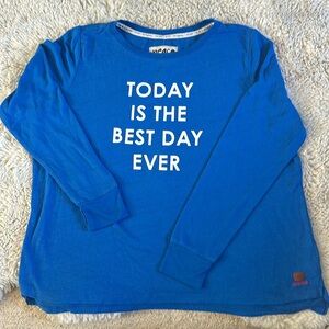 Peace Love World “today is the best day ever” top.  Chest 46”. Size large